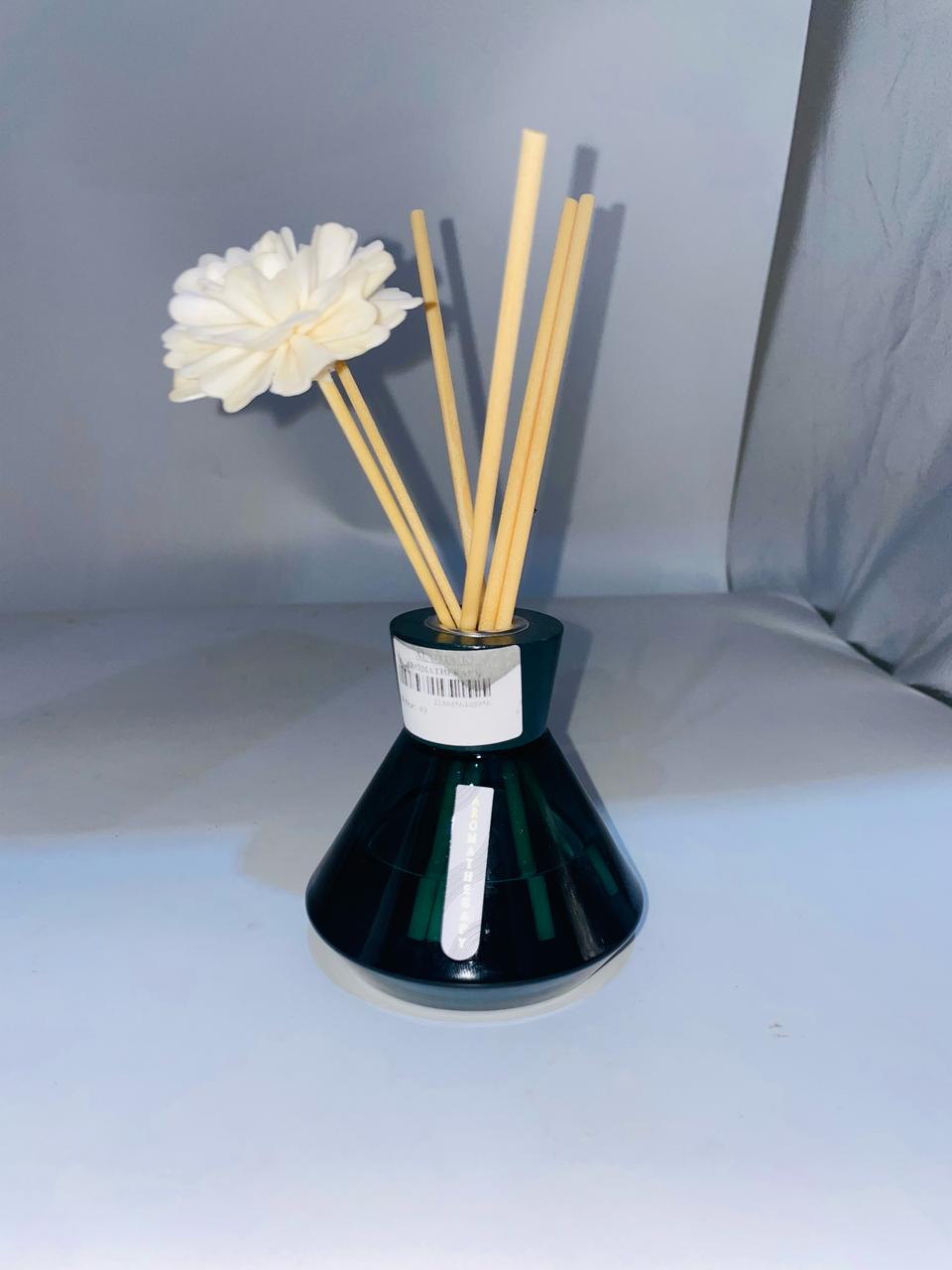 معطر منزلي برائحة فاخرة