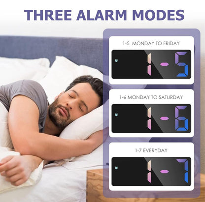 ساعة منبه رقمية ملونة بشاشة LED كبيرة وتحكم صوتي