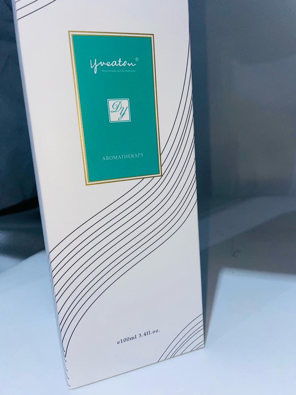 معطر منزلي برائحة فاخرة