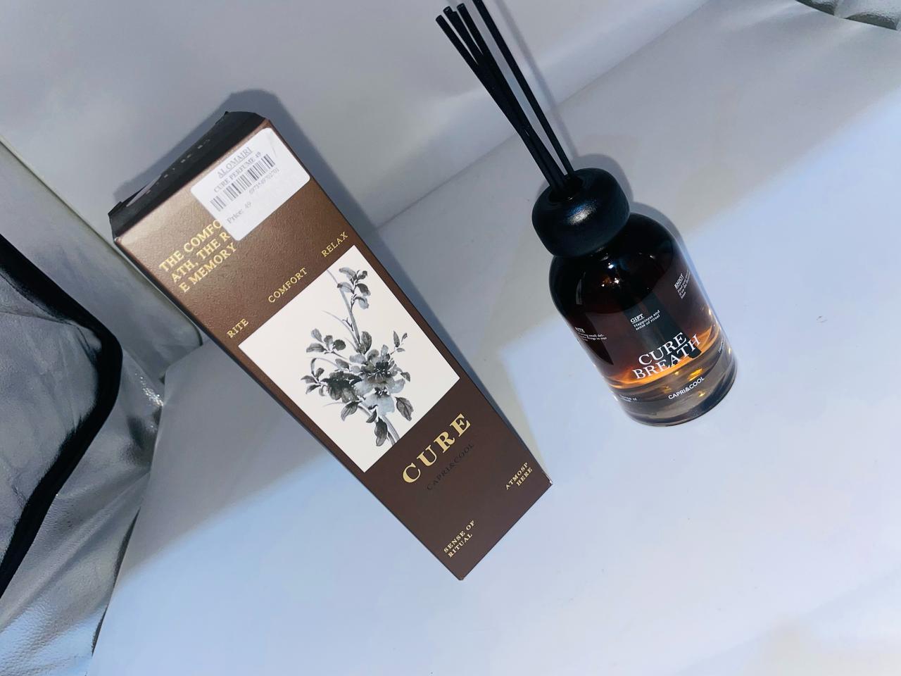 معطر منزلي برائحة فاخرة