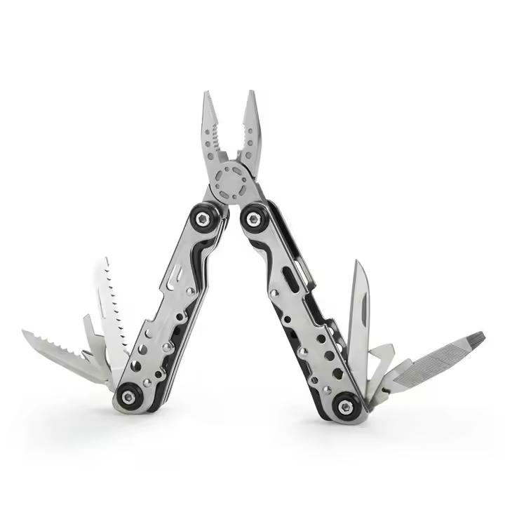 أداة TRAVELER متعددة الاستخدامات