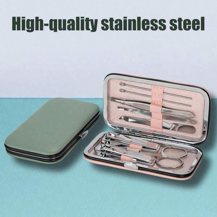 طقم العناية بالأظافر الفاخر