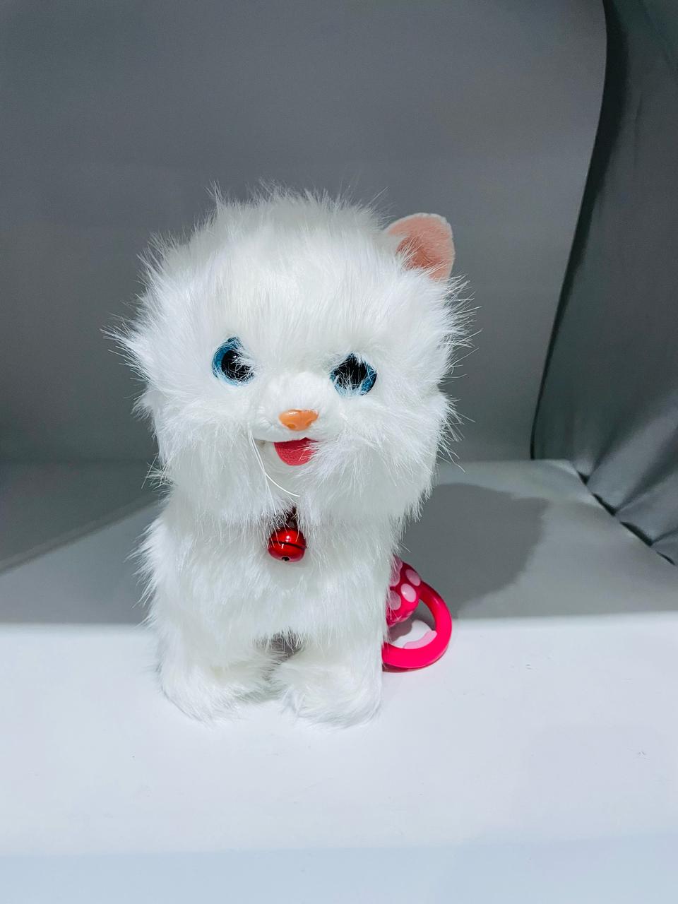 قطه آلي تفاعلي للتحكم في الصوت